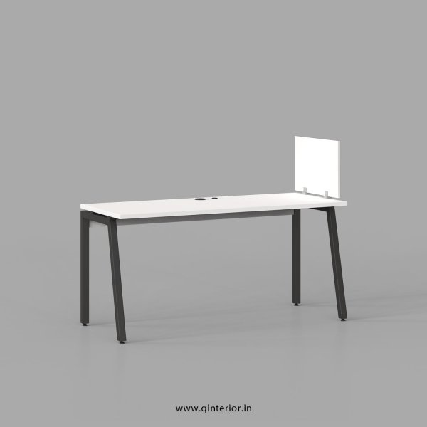 Berg Work Station in White Finish - OWS005 C4