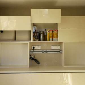 Kitchen wall cabinet with storage and look