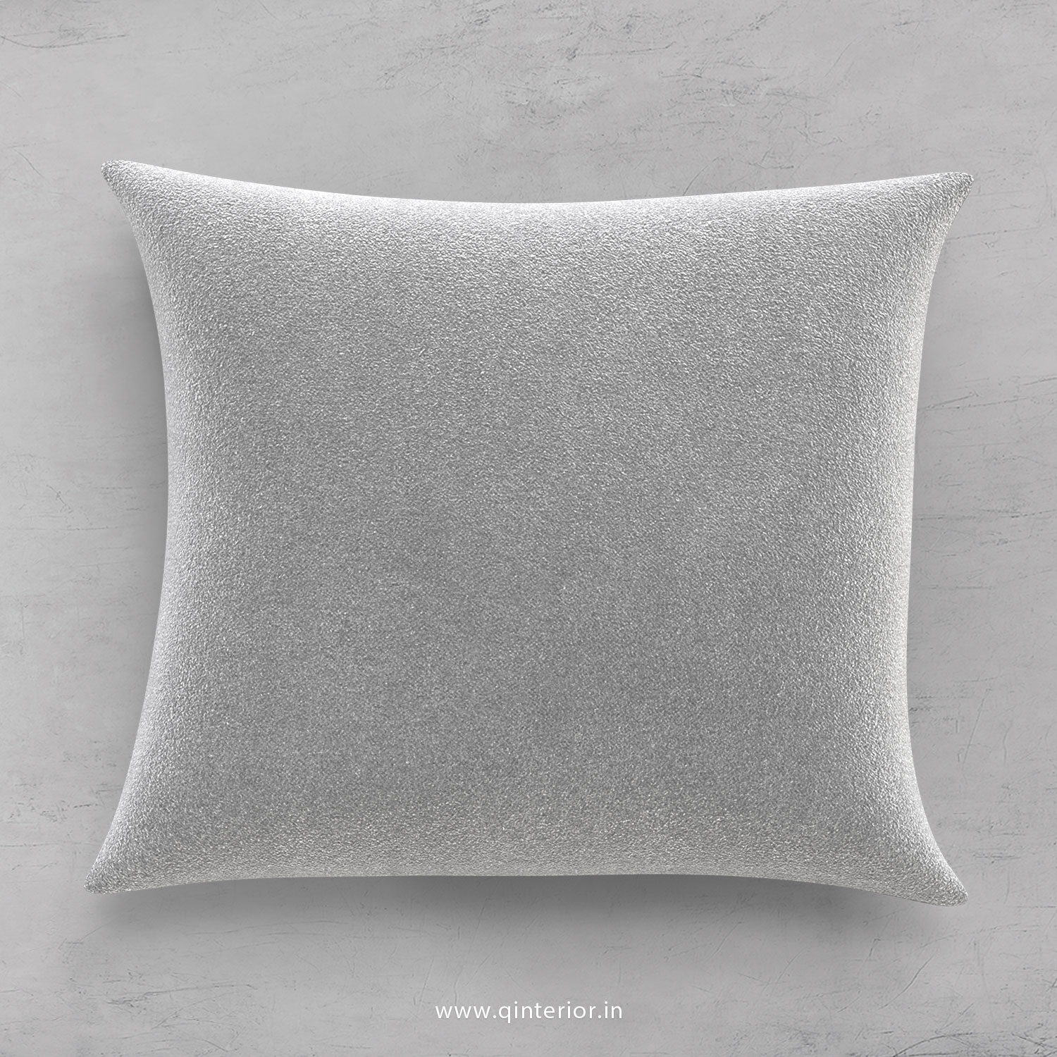 Cushion With Cushion Cover in Velvet Fabric - CUS001 VL06