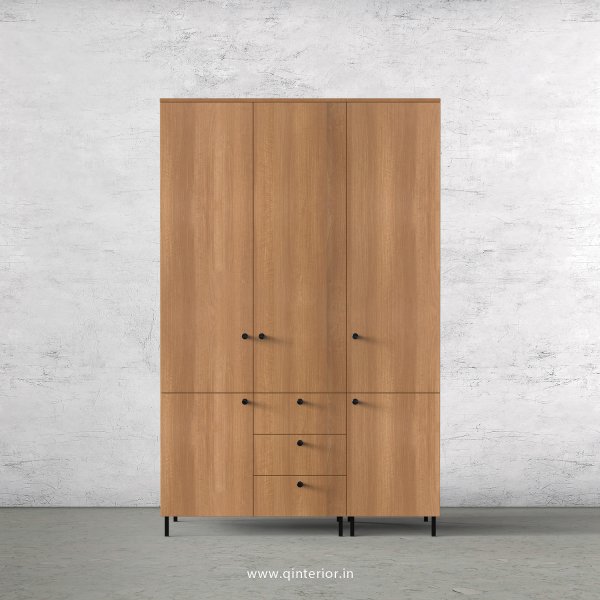 Stable 3 Door Wardrobe in Oak Finish – TWRD006 C2