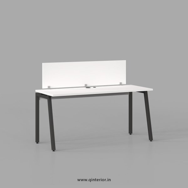 Berg Work Station in White Finish - OWS002 C4